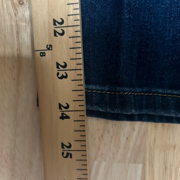 EUC BDG jeans, Sz. Woman's 25 or Girls 14 - Picture 5 of 5